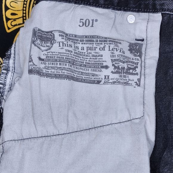 501® Button Your Fly High Rise Shorts - Picture 4 of 4